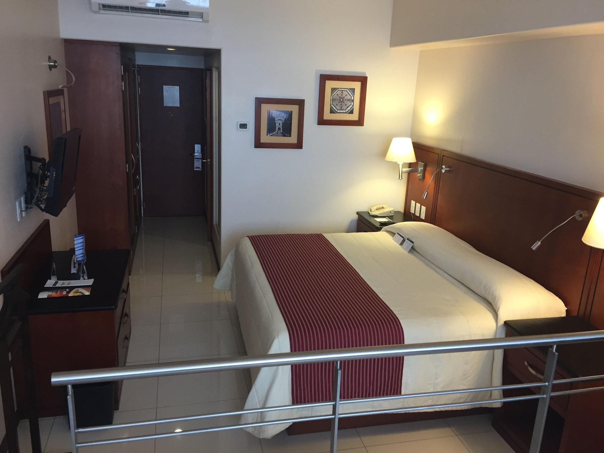 Oaxaca Hotel Fortin Plaza מראה חיצוני תמונה