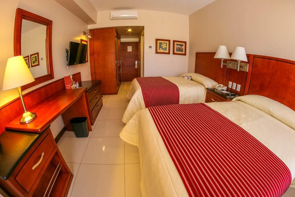 Oaxaca Hotel Fortin Plaza מראה חיצוני תמונה